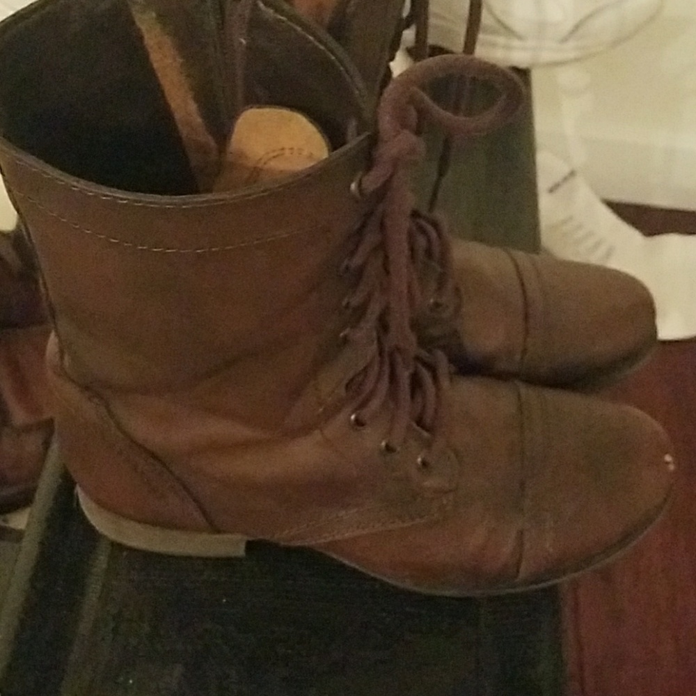 Steve madden combat troopa boots